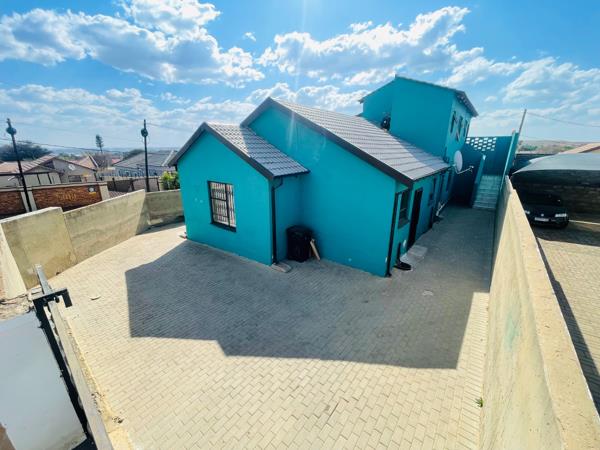 4 Bedroom House