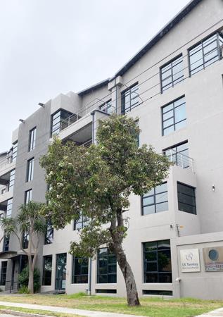 236  m² Commercial space