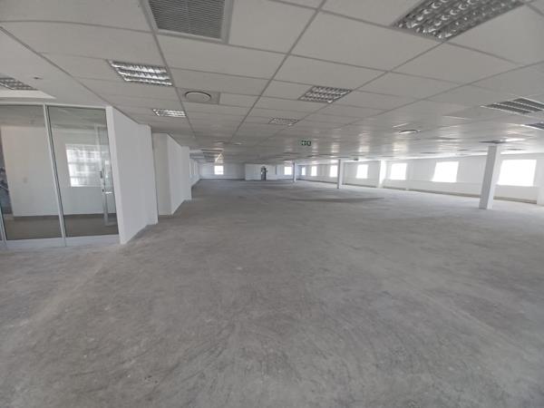 461  m² Commercial space