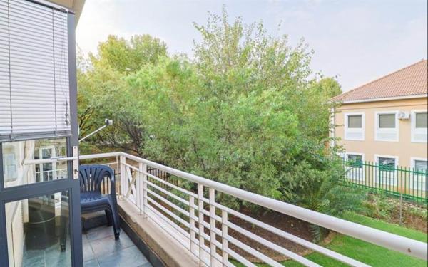 229  m² Commercial space