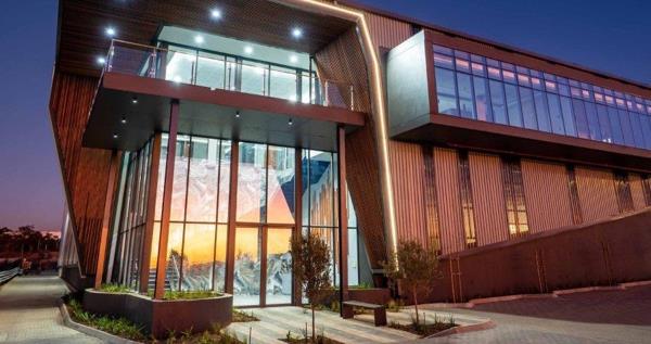 31 800 m² Commercial space