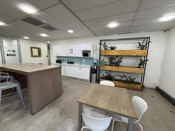 9.1  m² Commercial space