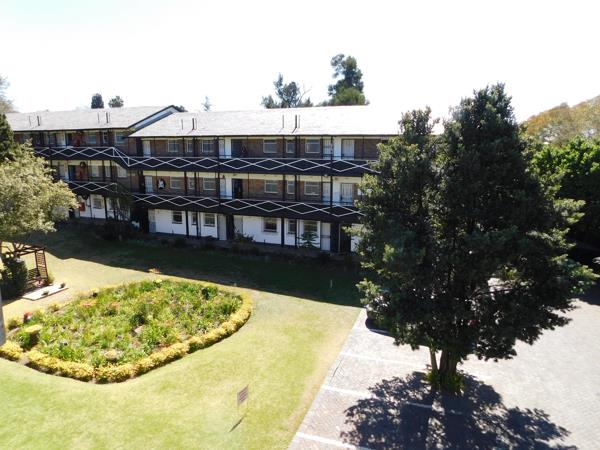 80  m² Commercial space