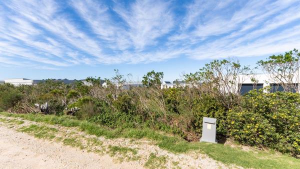 1 338 m² Land