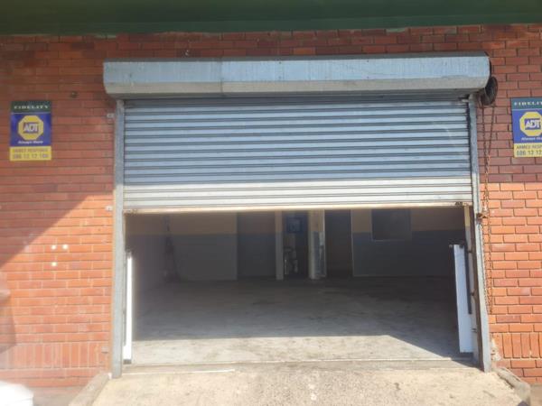 140  m² Retail Space