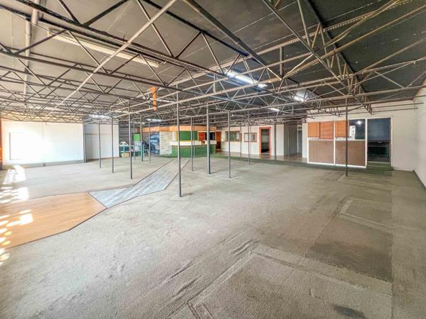 845  m² Commercial space
