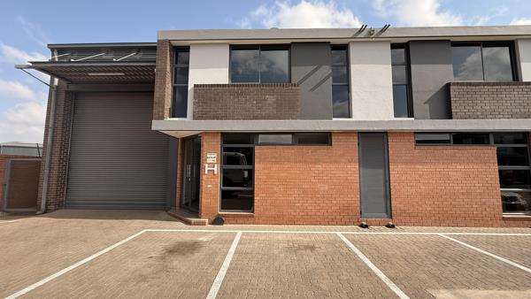 342  m² Industrial space