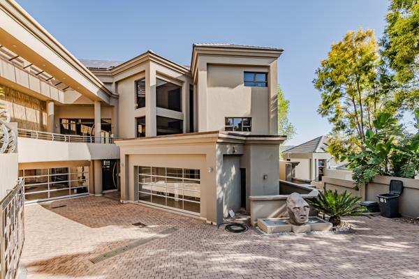 6 Bedroom House