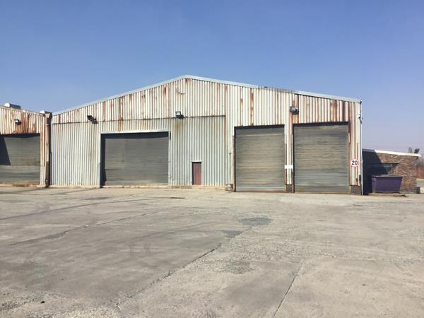 7 595  m² Industrial space