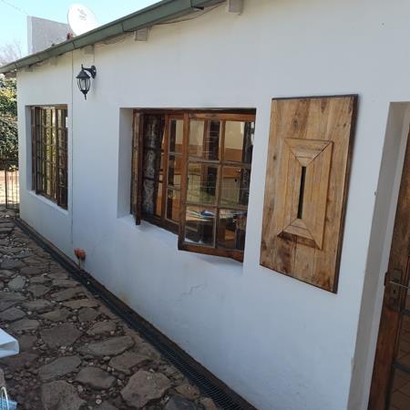 1 Bedroom Garden Cottage