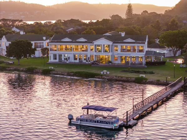 2 350  m² Commercial space