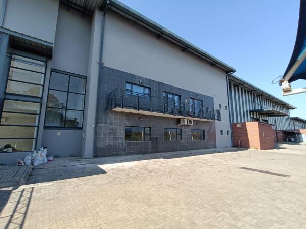 2 380  m² Industrial space