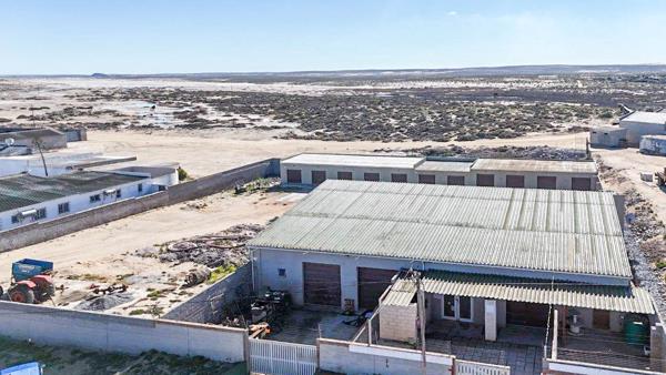 770  m² Commercial space