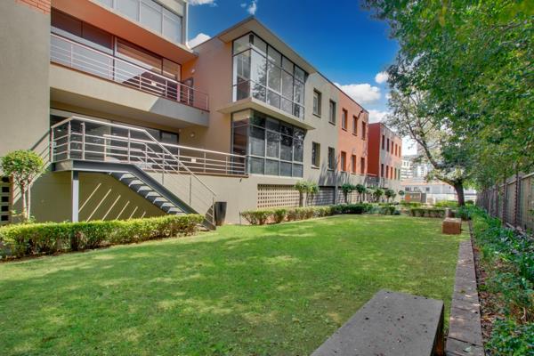 387  m² Commercial space