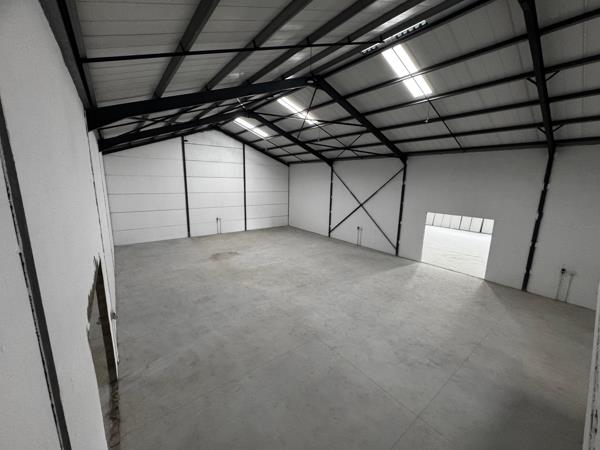 344  m² Industrial space
