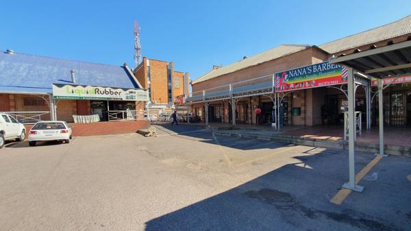 310 m² Commercial space