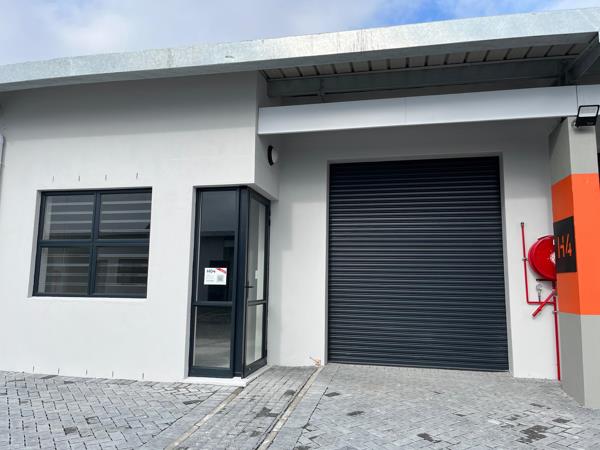 121  m² Industrial space