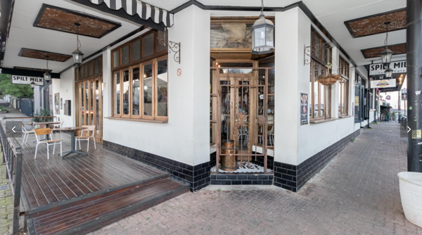 742 m² Retail Space