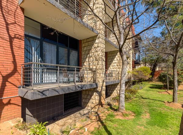 219  m² Commercial space