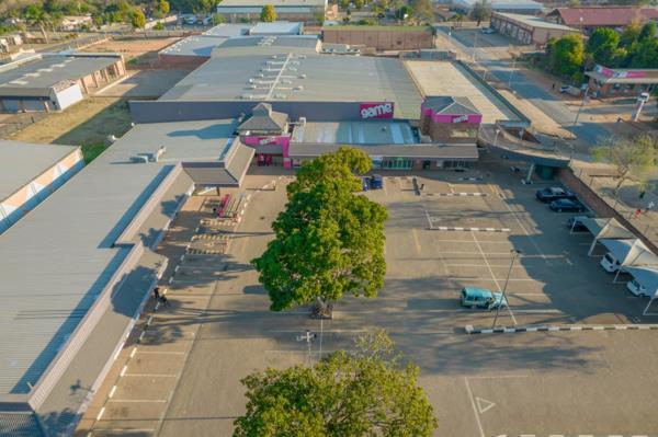 5 689 m² Commercial space