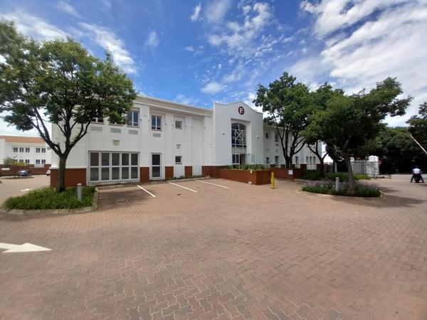 217  m² Commercial space