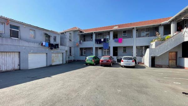 2.5 Bedroom Apartment