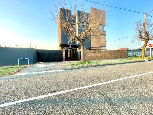 1.5 Bedroom Apartment