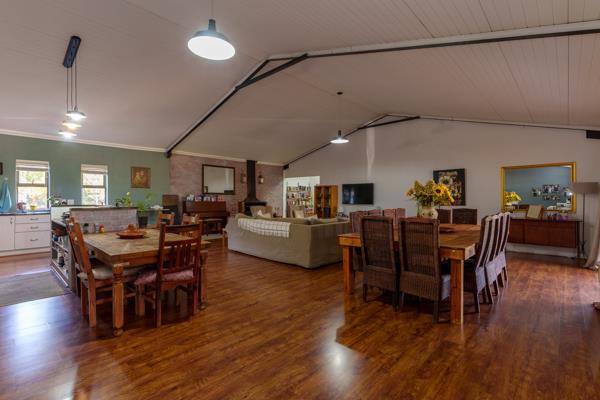 10 Bedroom House