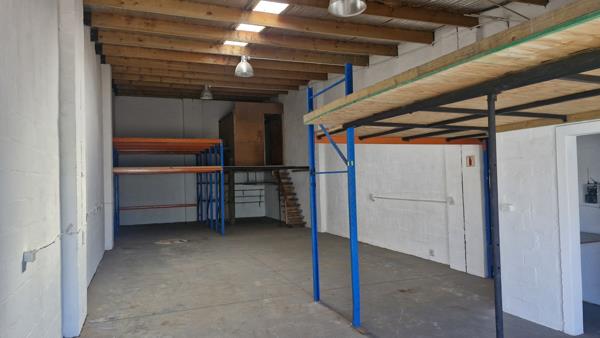 125  m² Industrial space