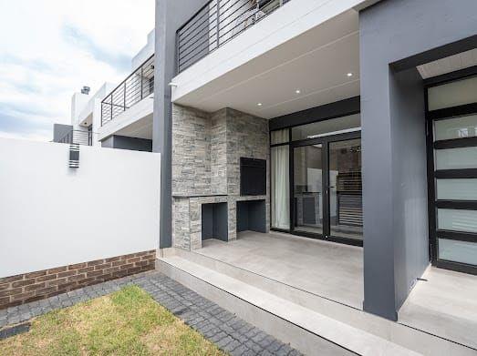 2 Bedroom Duplex