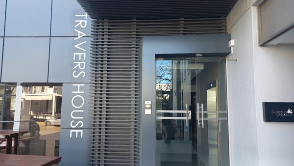 651.5  m² Commercial space