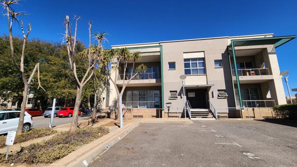 2 111 m² Commercial space