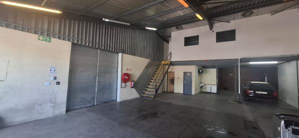 175  m² Commercial space