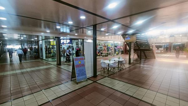 64  m² Retail Space