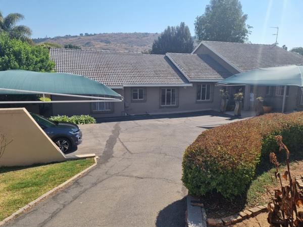 9 Bedroom House