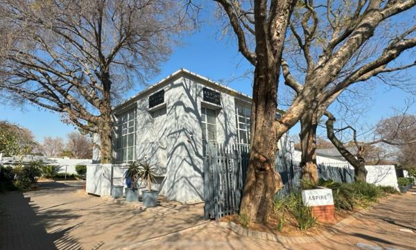 440  m² Commercial space