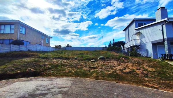 620 m² Land
