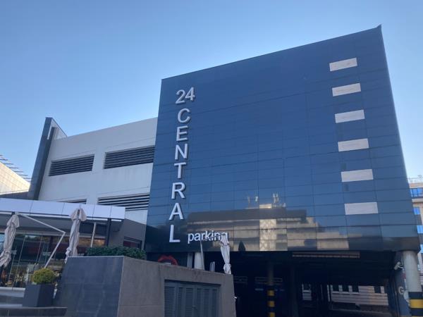 337  m² Commercial space