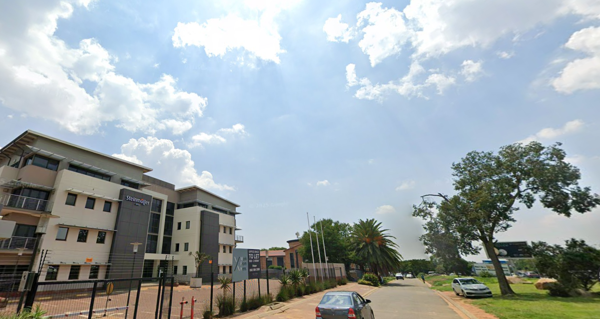 147  m² Commercial space