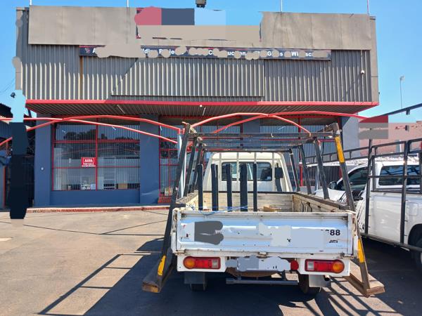 1 200 m² Retail Space