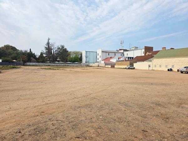4 080 m² Land