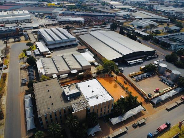14 718 m² Industrial space