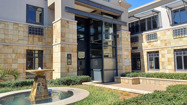 546.8  m² Commercial space