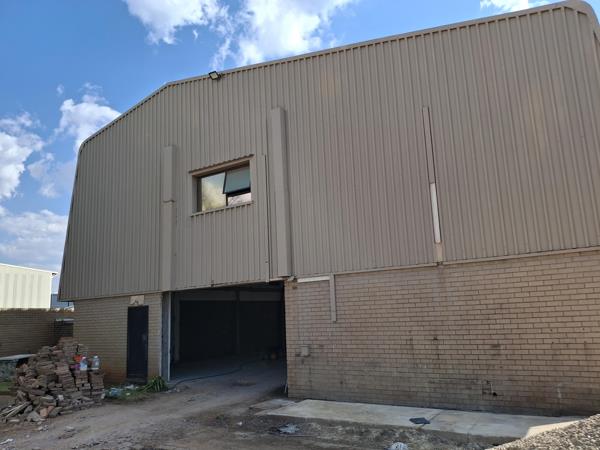 750  m² Industrial space