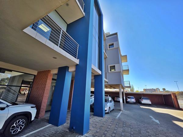 345  m² Commercial space