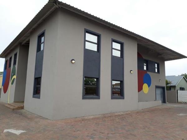 391  m² Commercial space