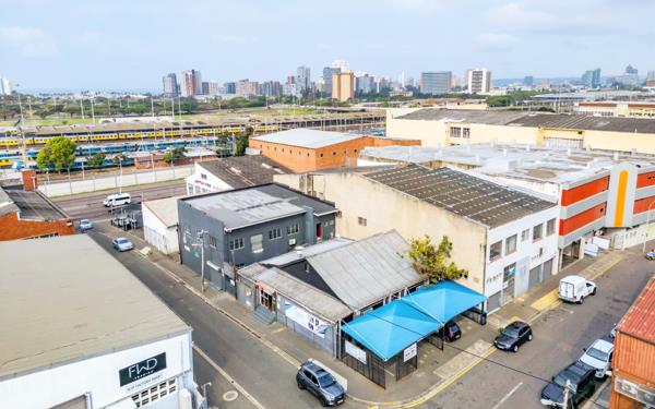 607 m² Commercial space