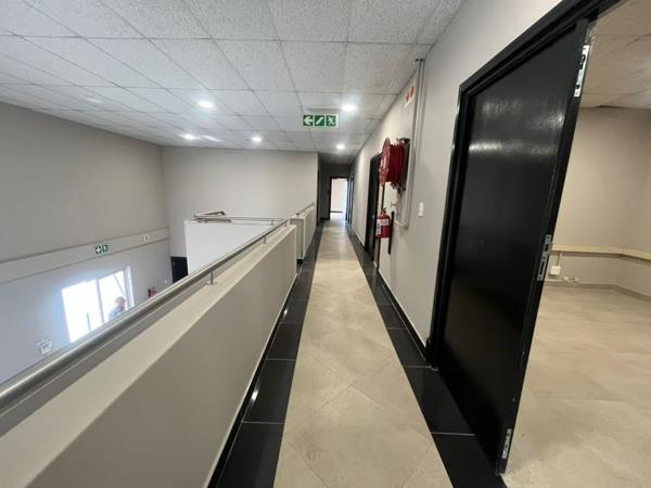 2 310  m² Industrial space