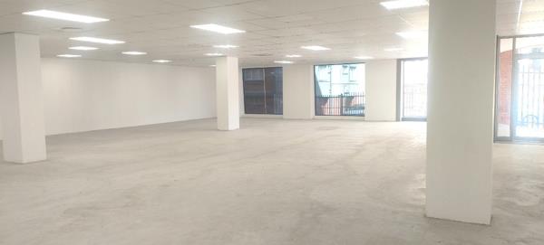 299  m² Office Space