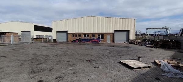 1 273  m² Industrial space